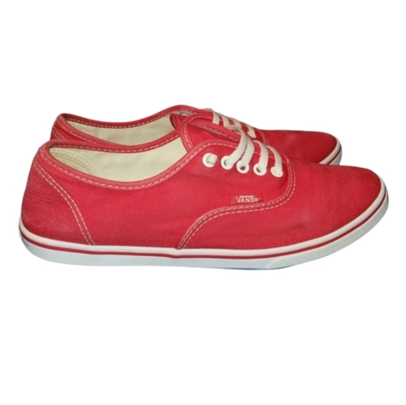 VANS Authentic Lo Pro in True Red - Picture 14 of 14
